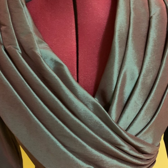 Samuel Dong v neck satin top with fold detail neckline NWT - Picture 2 of 16